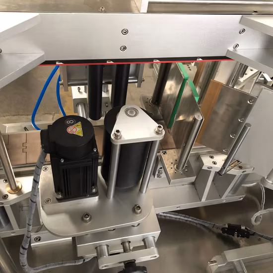 자동 접착 스티커 평면 라벨 어플리케이터 세탁 세제 병 Labler 양면 라벨링 기계